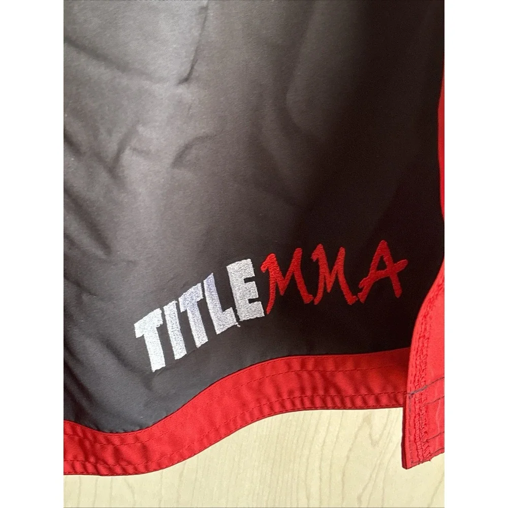 Title MMA Shorts Mens Large Black Boxing Fighting Martial Arts Compression MMA